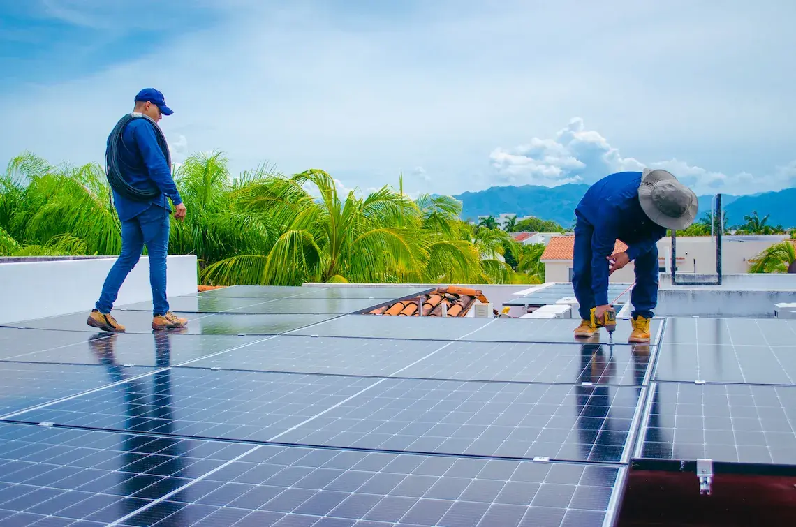 Winter: The Best Time to Install Solar Panels